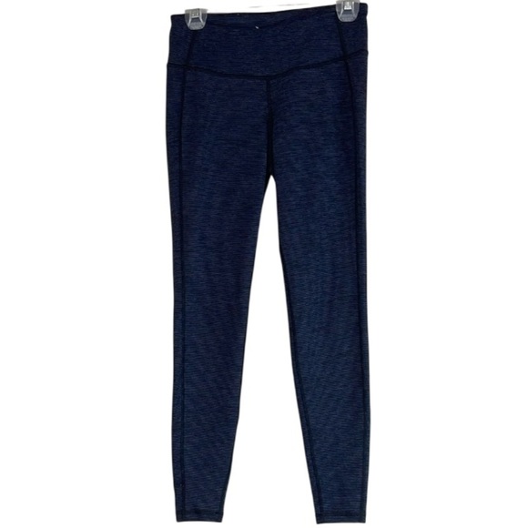 Old Navy Active Go-Dry Micro Striped Leggings Lost at Sea Blue Black Mid Rise M - Picture 11 of 11